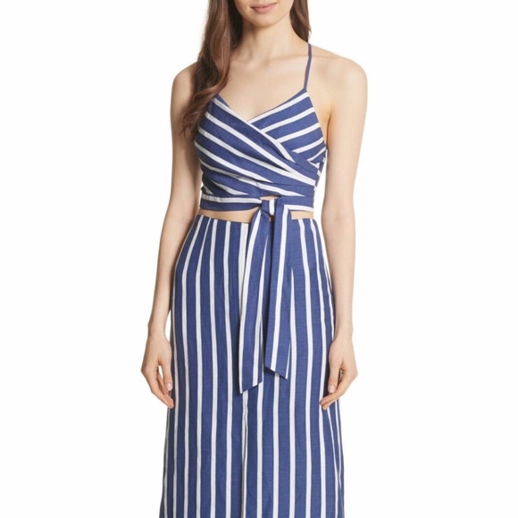 NWT $225 Alice + Olivia Rayna Surplice Crop Top in size 8! - Picture 2 of 13